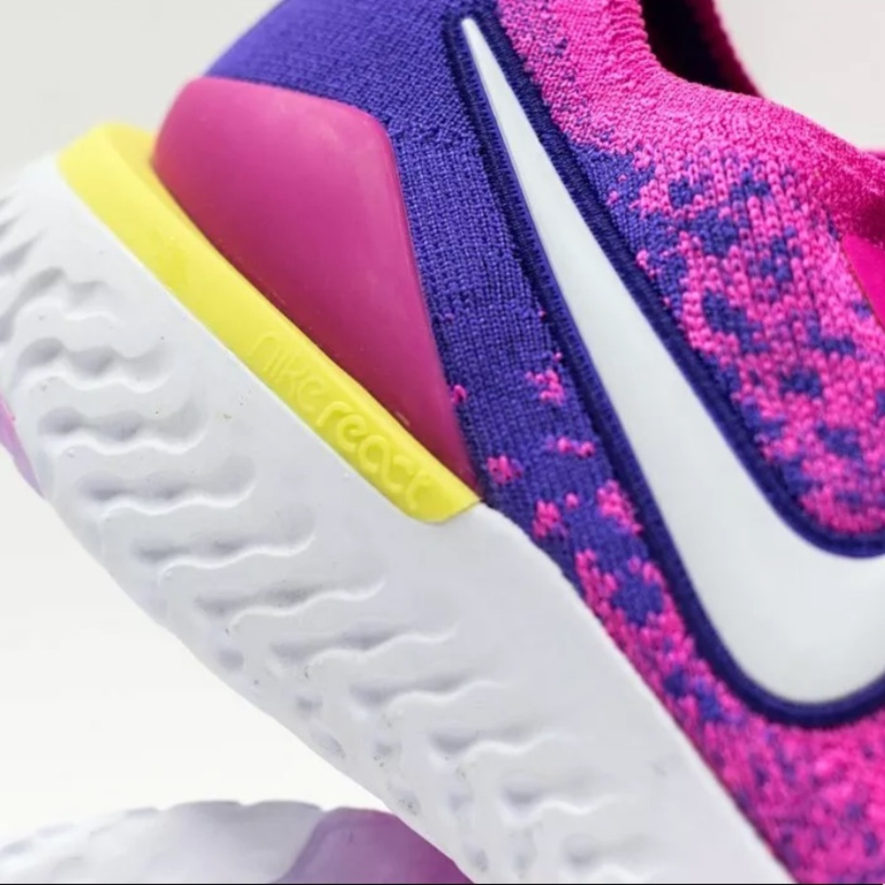 ❌❌SOLD❌❌Nike Epic React Flyknit 2 Fuchsia Pink - Picture 9 of 9